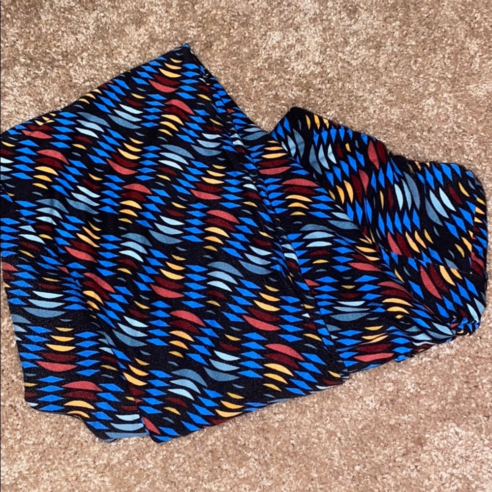 LuLaRoe tall and curvy leggings